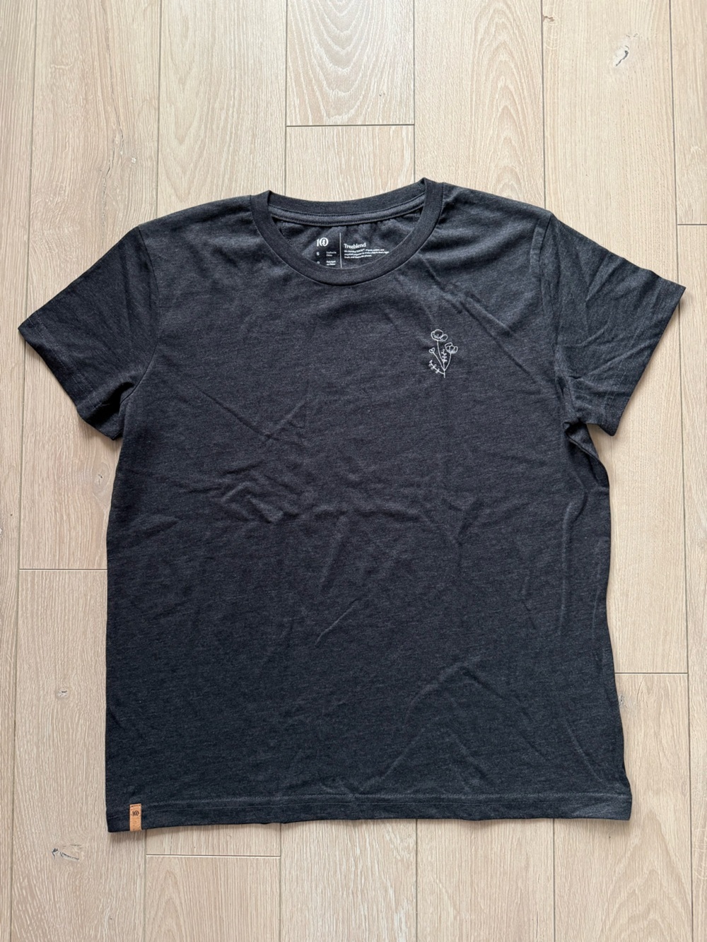 Tentree Floral Embroidery Organic Cotton Blend Crew Neck T Shirt Dark Gray S
